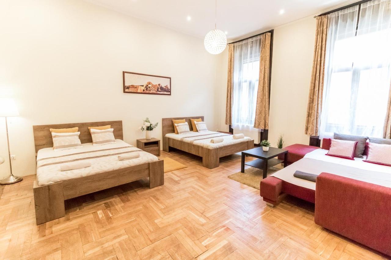 Real Apartments Klauzal Budapest Luaran gambar