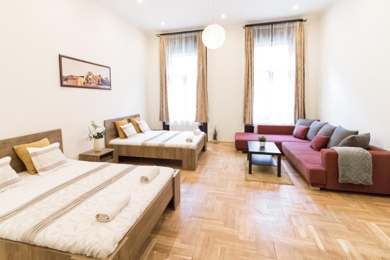 Real Apartments Klauzal Budapest Luaran gambar