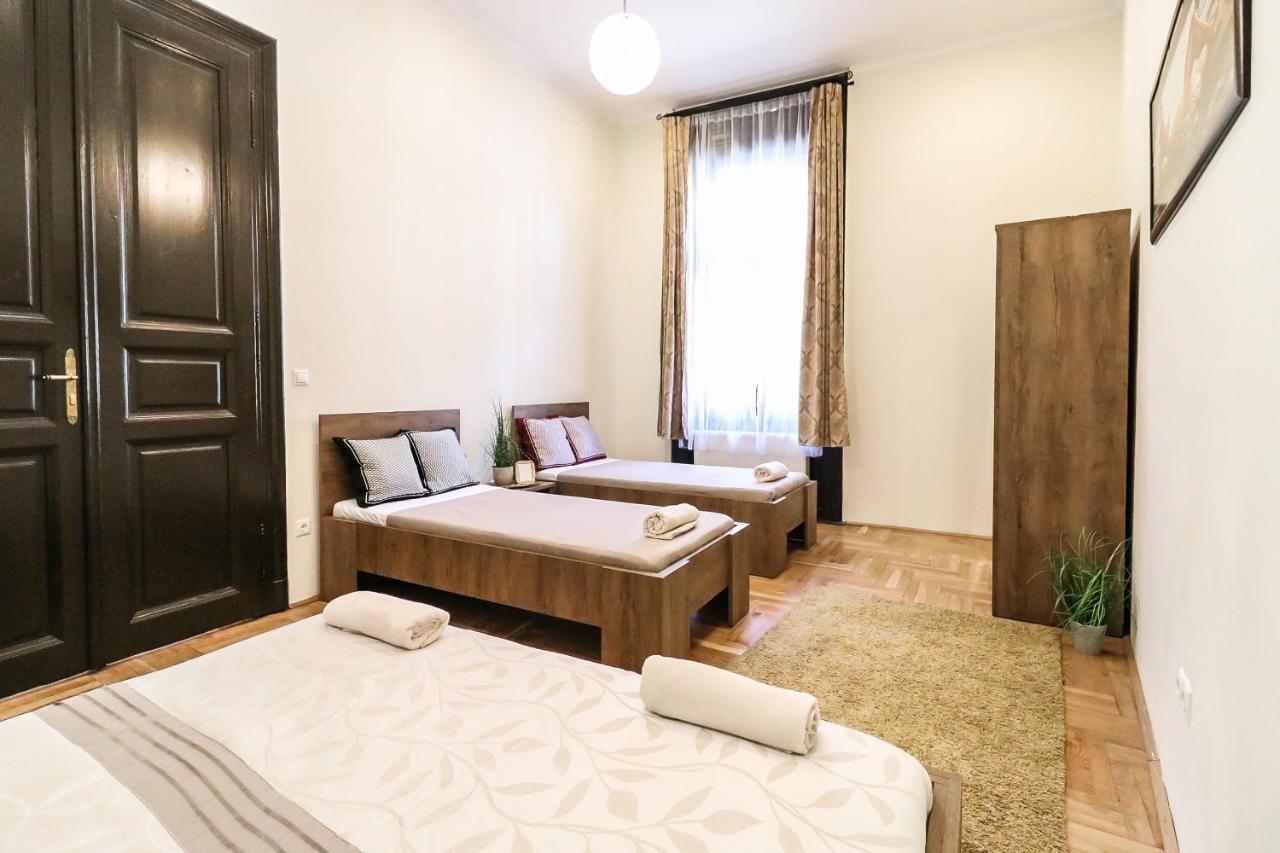 Real Apartments Klauzal Budapest Luaran gambar